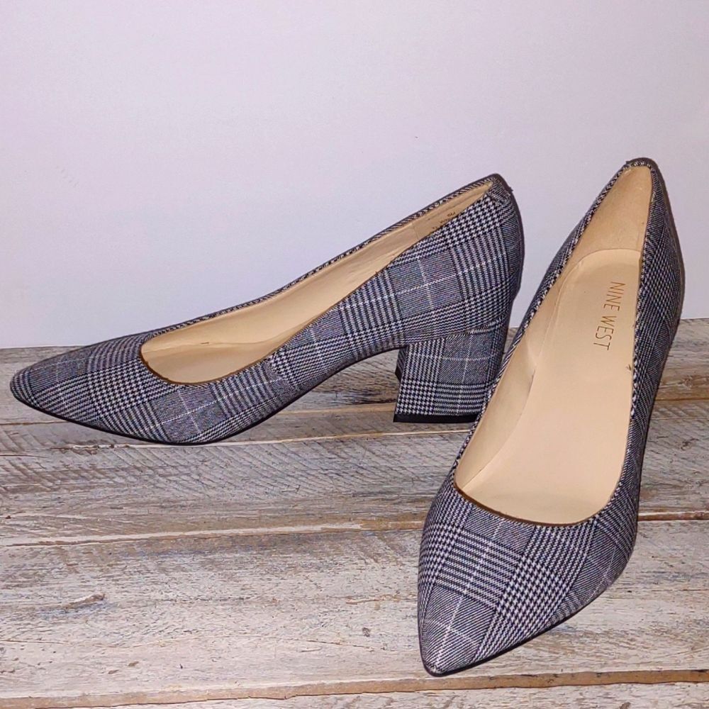 Nine West ISSA Black & White Plaid Textile Pointed Toe Block Heels Shoes Sz 6